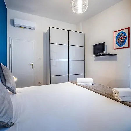 Apartman Yid Comfortable With Lift Firenze