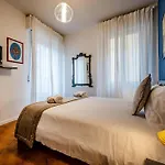 Yid Comfortable With Lift Appartamento Firenze