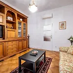 Yid Comfortable With Lift Appartamento Firenze