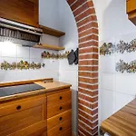 Yid Comfortable With Lift Appartamento Firenze
