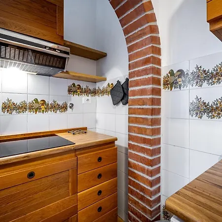 Yid Comfortable With Lift Appartement Florence