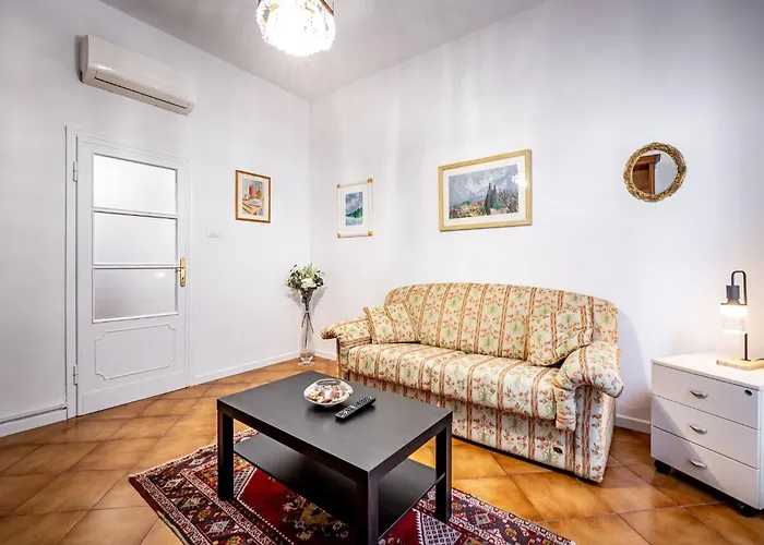 Yid Comfortable With Lift Φλωρεντία