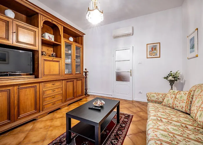 Yid Comfortable With Lift Διαμέρισμα Φλωρεντία